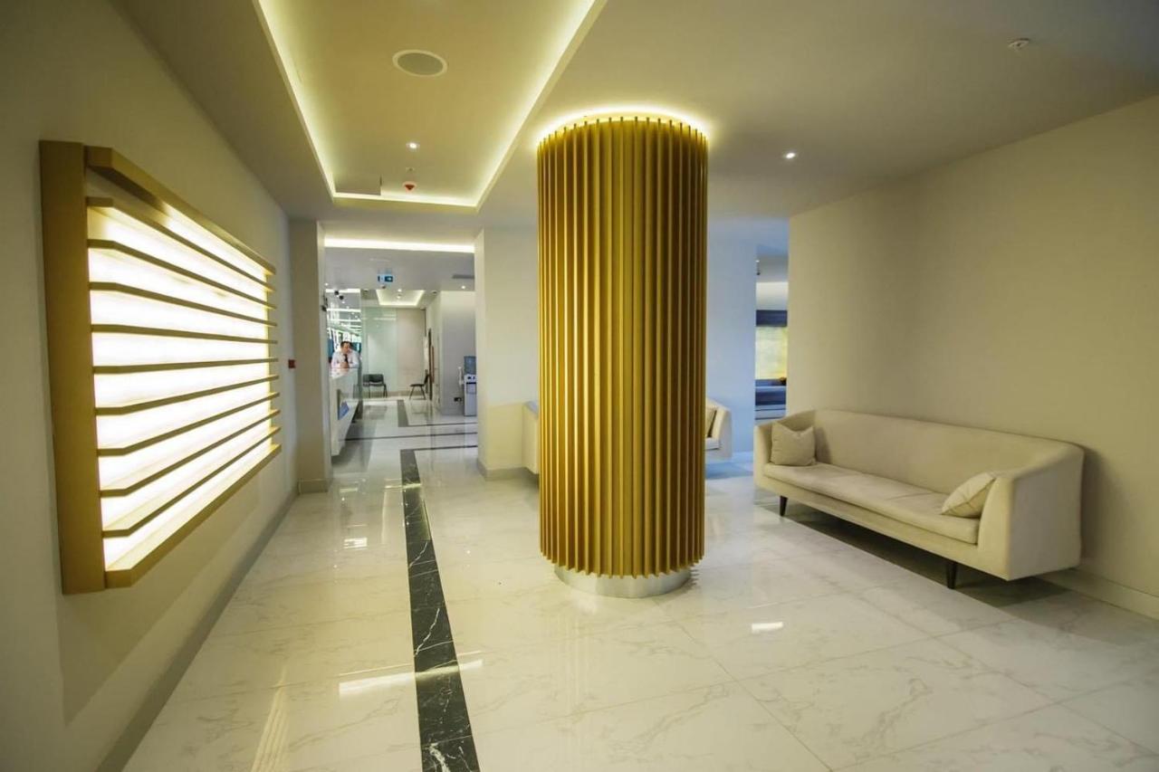 Batumi Aparthotel Orbi Twin Skyscraper Luaran gambar